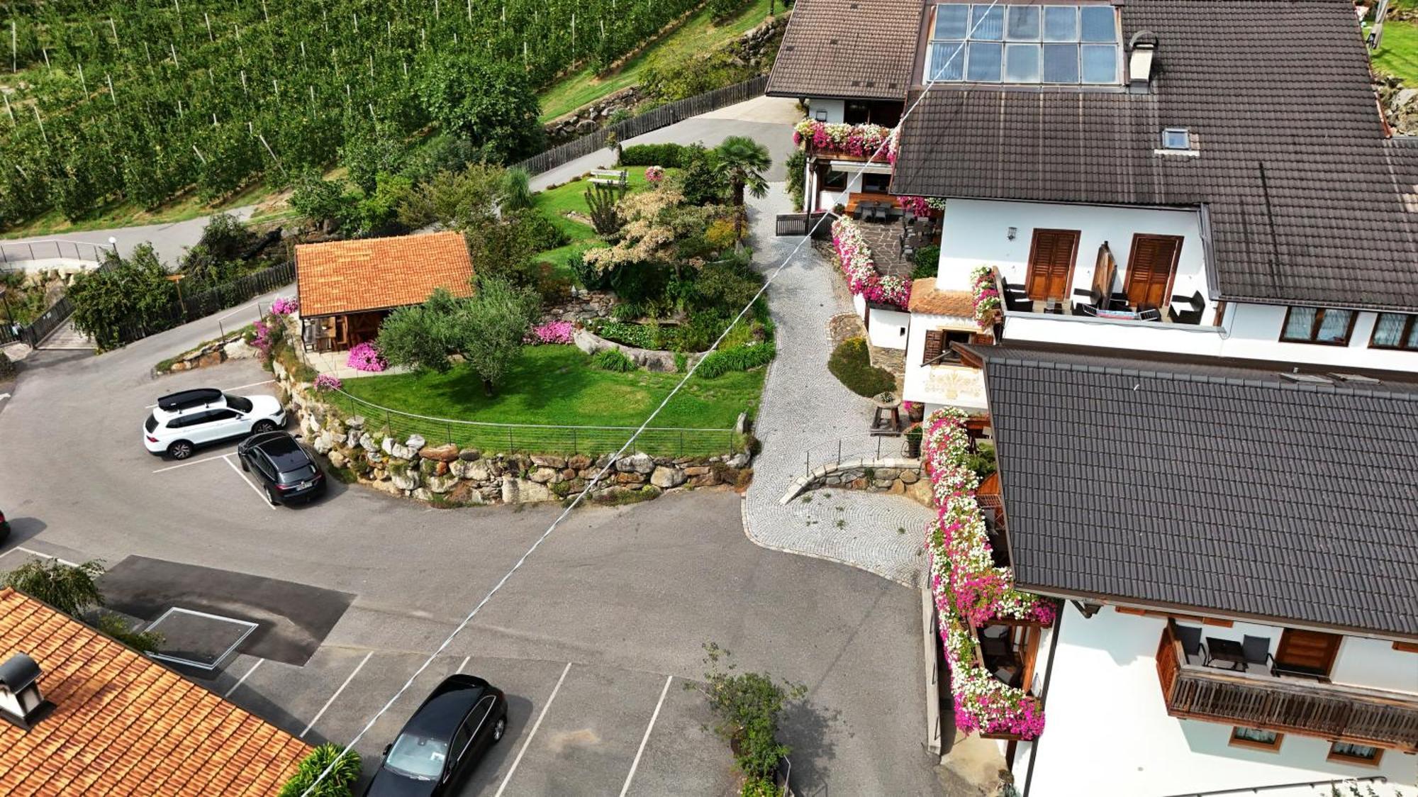 Residence Blumenthalerhof Лагундо Экстерьер фото
